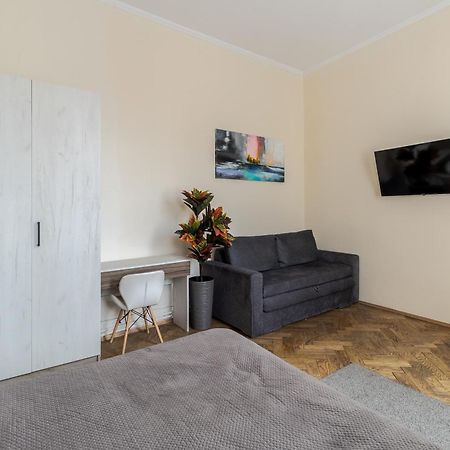DeMar Apart Herzena Lvov Exteriér fotografie