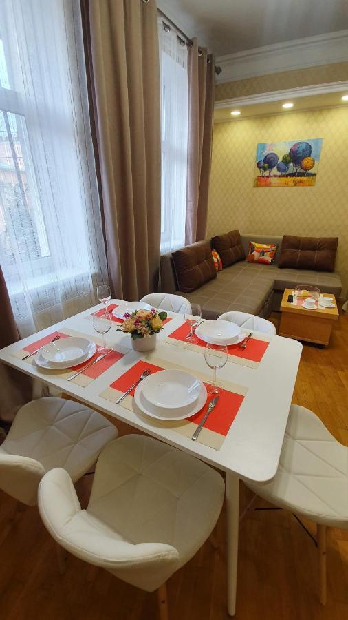 DeMar Apart Herzena Lvov Exteriér fotografie