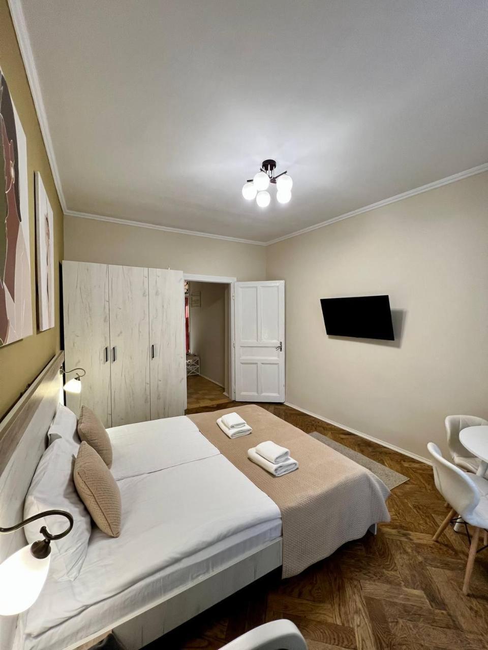 DeMar Apart Herzena Lvov Exteriér fotografie