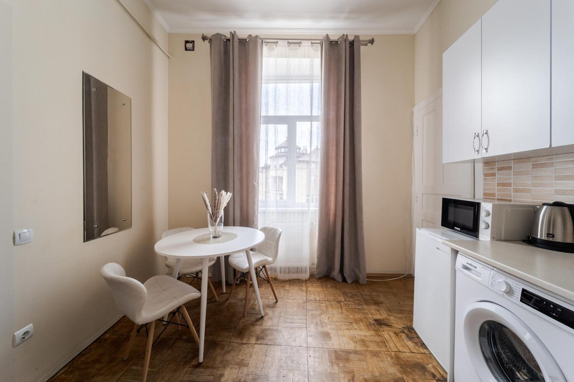 DeMar Apart Herzena Lvov Exteriér fotografie